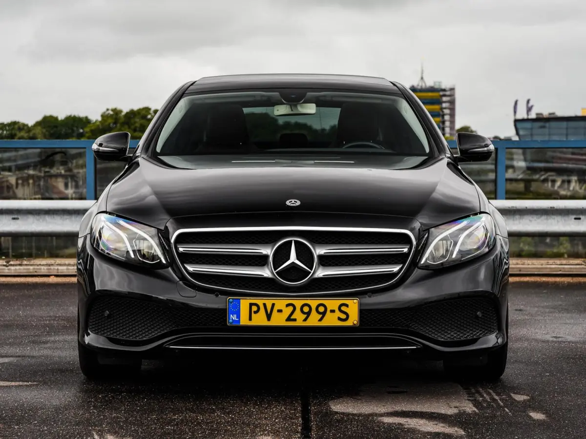 200 d Business | Panoramadak | Widescreen | Leder | Sfeerverlichting | Stoelverwarming | ECC | LED | Dealeronderhouden