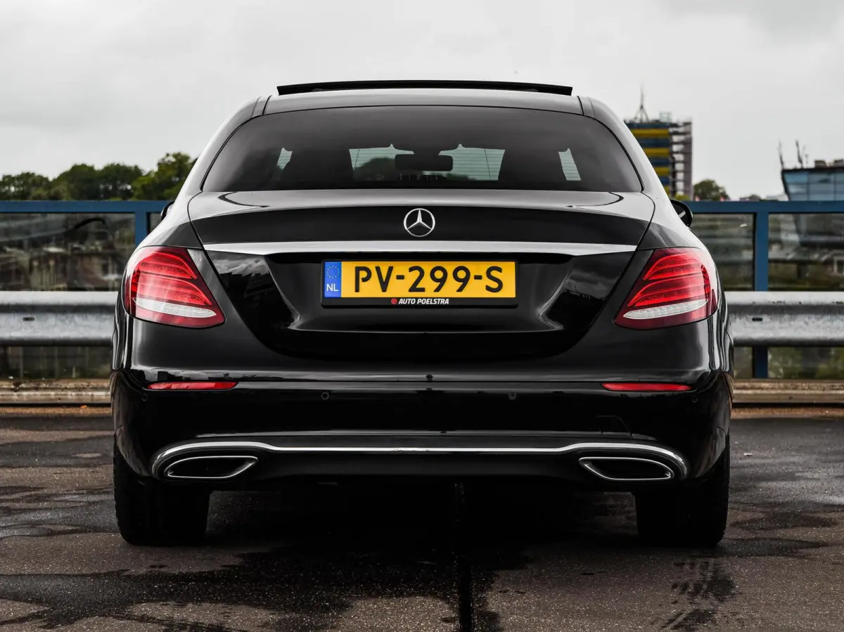 200 d Business | Panoramadak | Widescreen | Leder | Sfeerverlichting | Stoelverwarming | ECC | LED | Dealeronderhouden