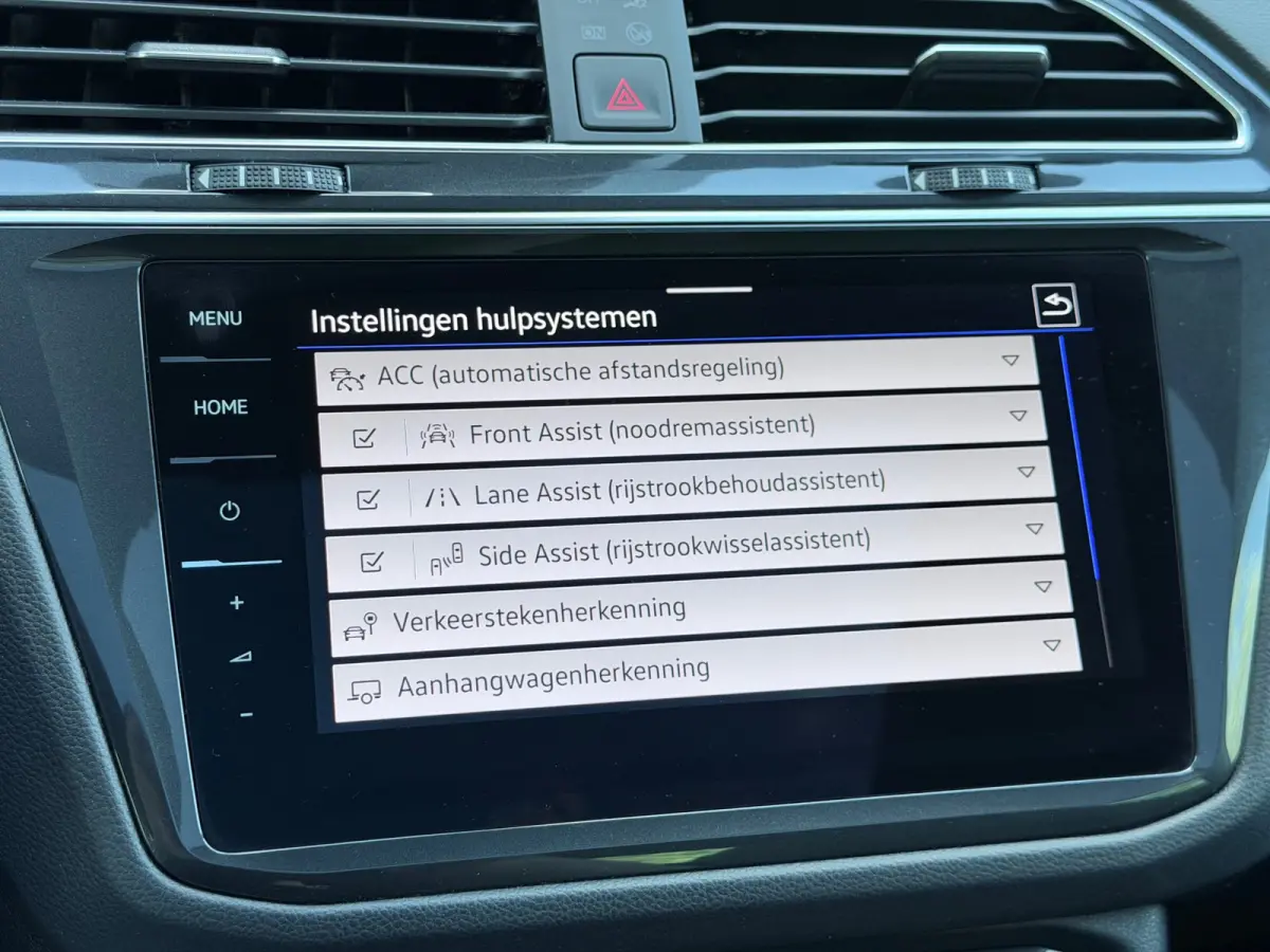 1.4 TSI eHybrid R-Line Pano/Keyless/Camera