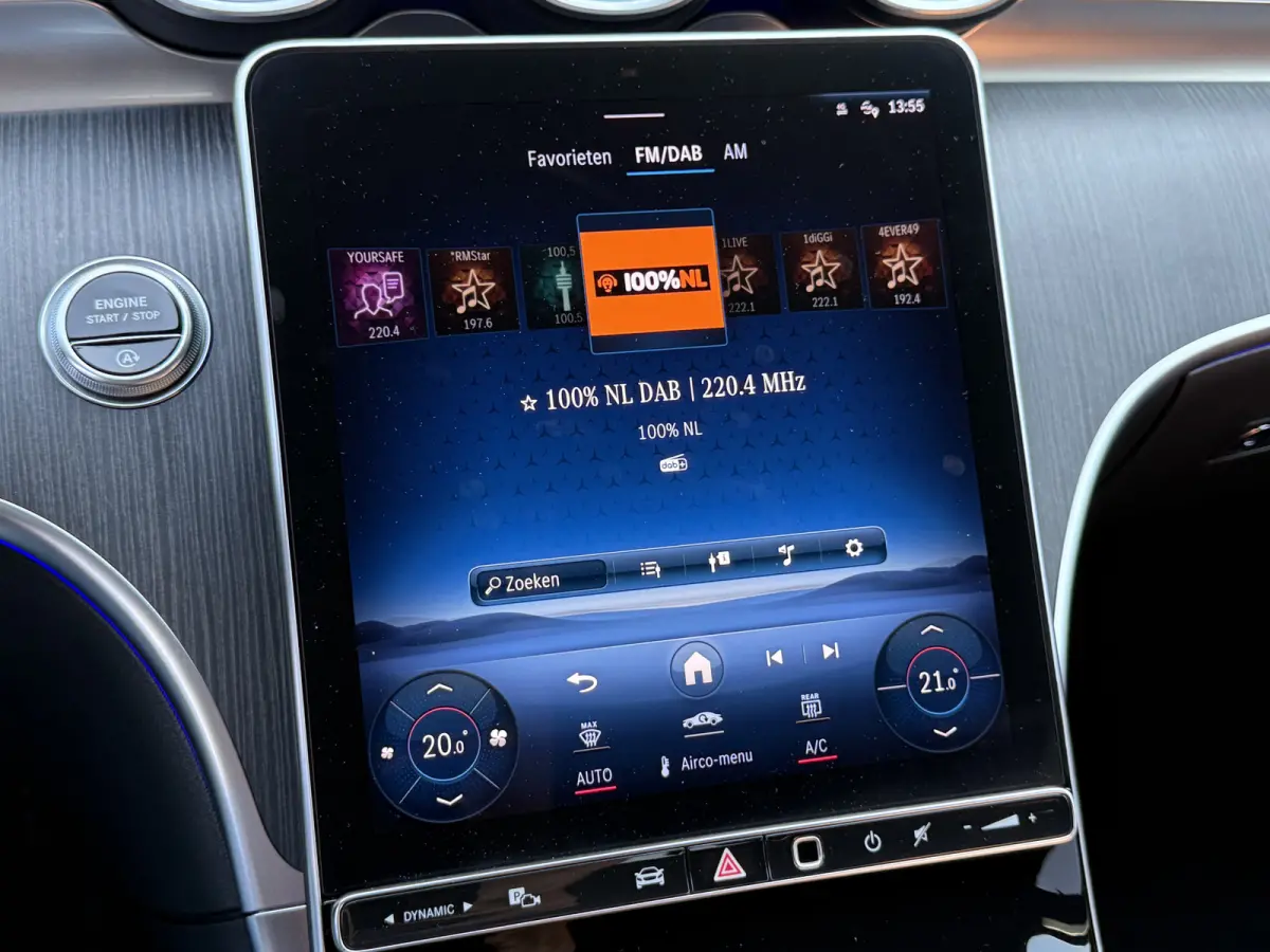 180 AMG Line | CarPlay | Camera | DAB+ | Bicolor | LED
