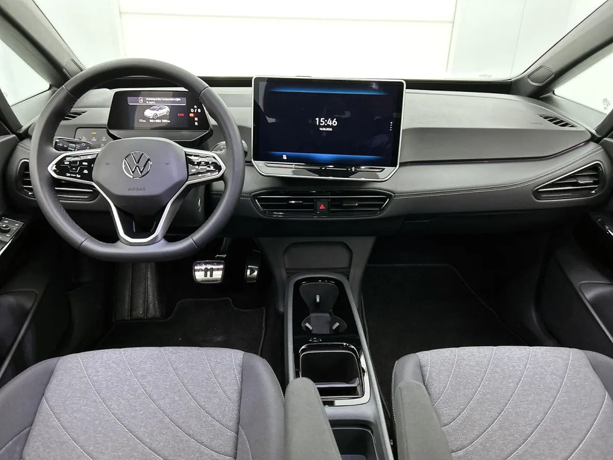 Pro Limited Edition 59 kWh | 204 PK | EM | Panorama Dak | Stoel en Stuurverwarming | Apple Carplay / Android Auto |