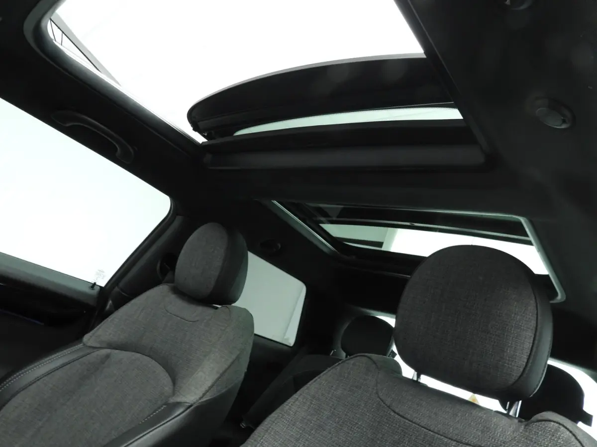1.5 Cooper | LED | Navigatie | Panoramadak | Sportstoelen | Clima | DAB | Alu 17 inch