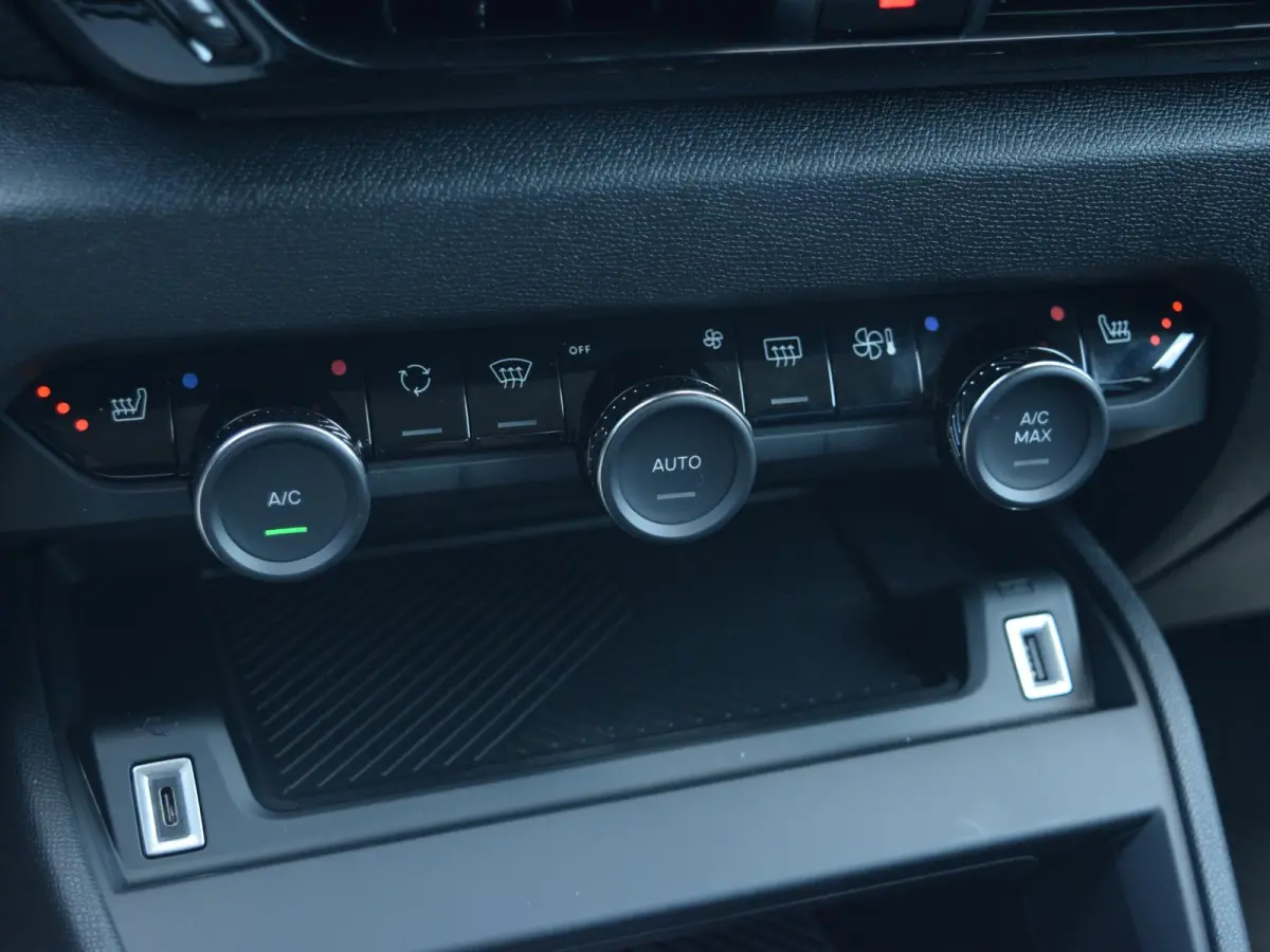Plus 156pk Extended range 54 kWh Apple Carplay/Android Auto l achteruitrijcamera