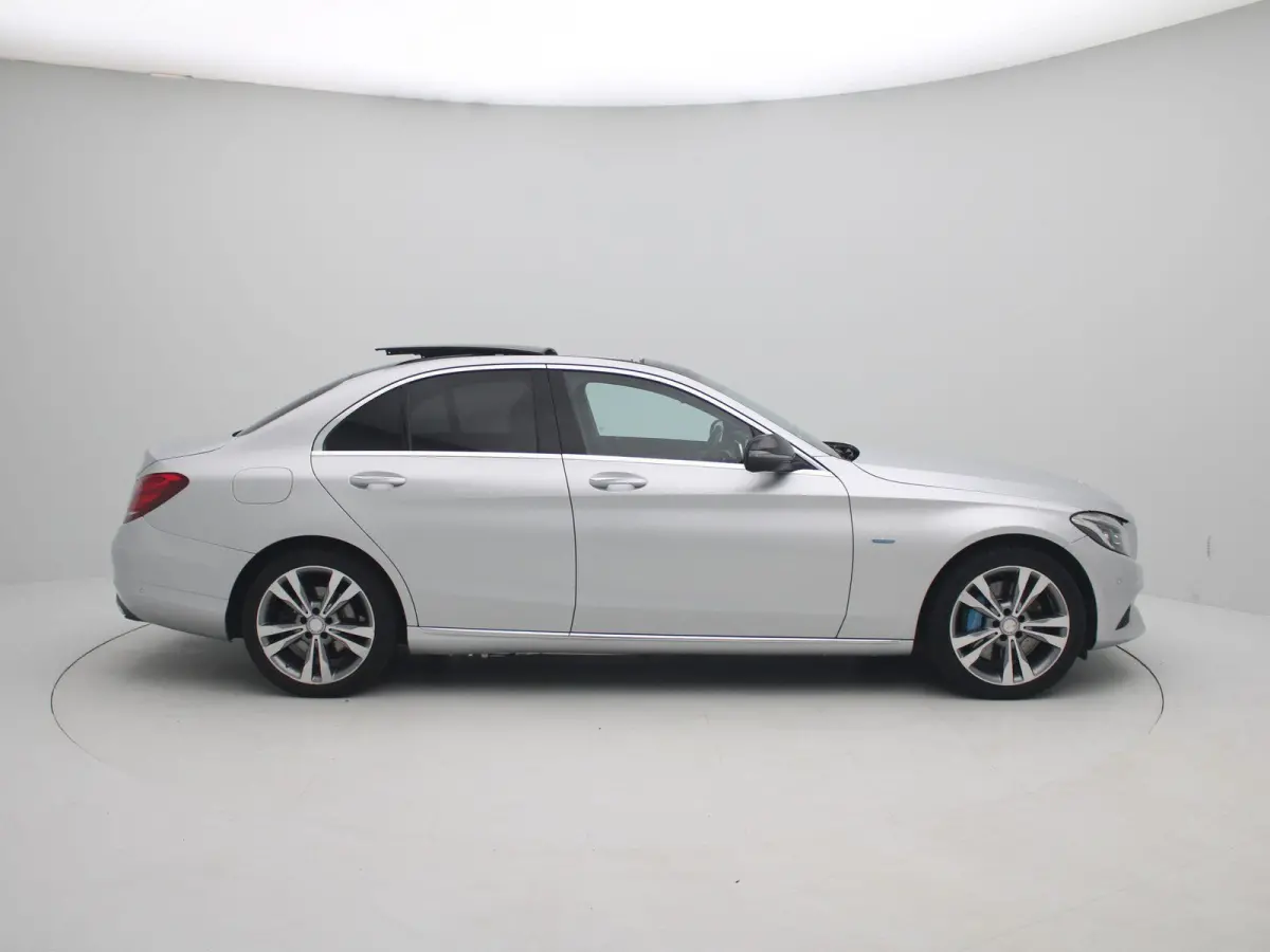 350 e | Panoramadak | Stoelverwarming | Navigatie | Lederen Bekleding | Climate Control | Lichtmetalen Velgen |