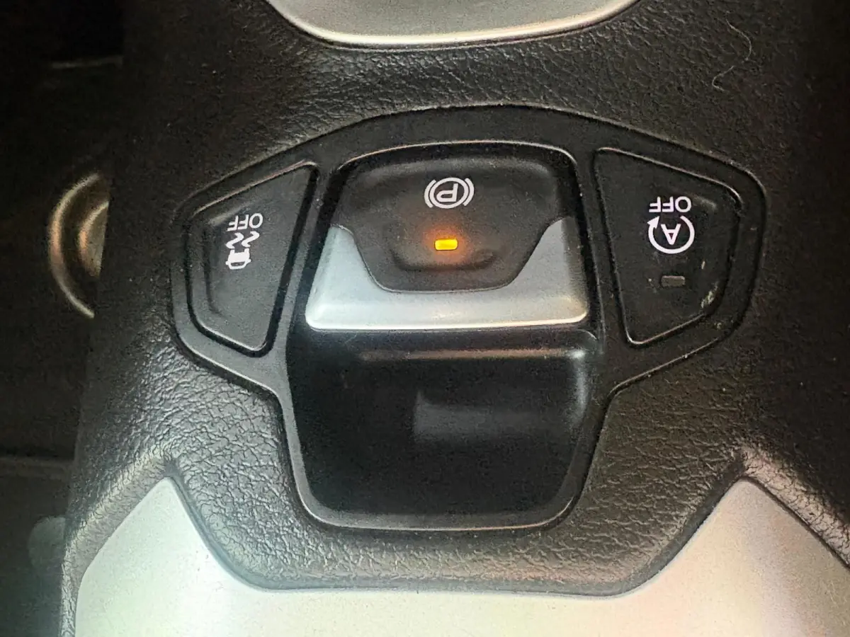 1.4 PANORAMA/NAVI/CRUISE/TREKHAAK/