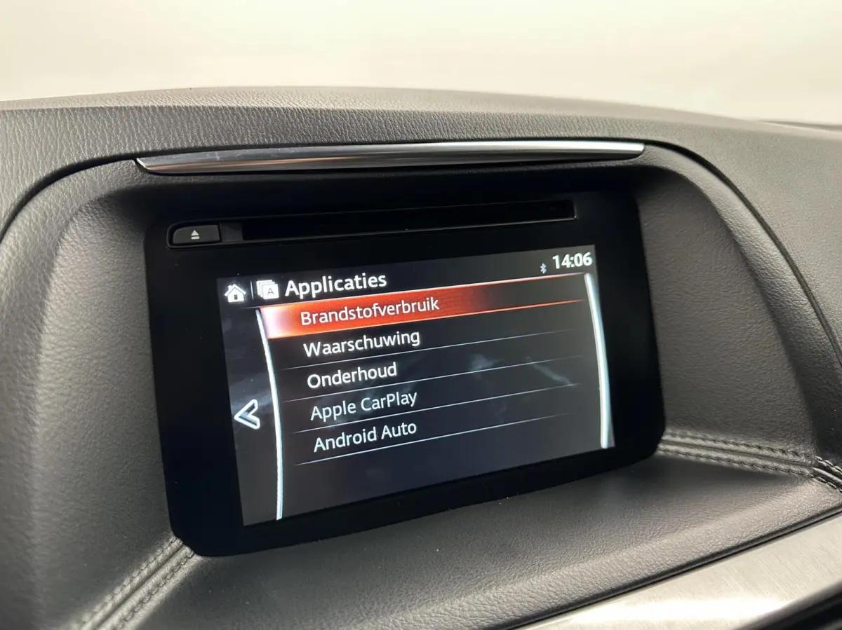 2.0 SkyActiv-G 165 Skylease+ 2WD NAVI CARPLAY TREKHAAK ECC CRUISE.