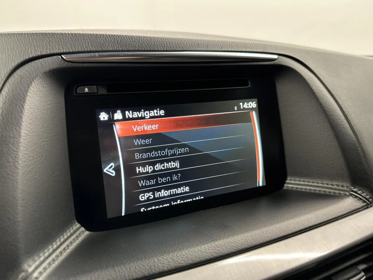 2.0 SkyActiv-G 165 Skylease+ 2WD NAVI CARPLAY TREKHAAK ECC CRUISE.