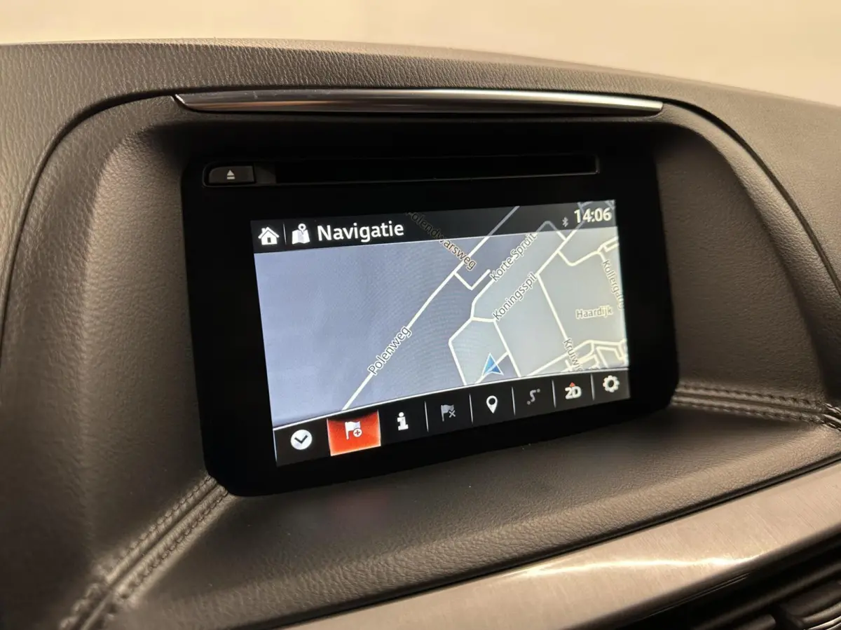2.0 SkyActiv-G 165 Skylease+ 2WD NAVI CARPLAY TREKHAAK ECC CRUISE.