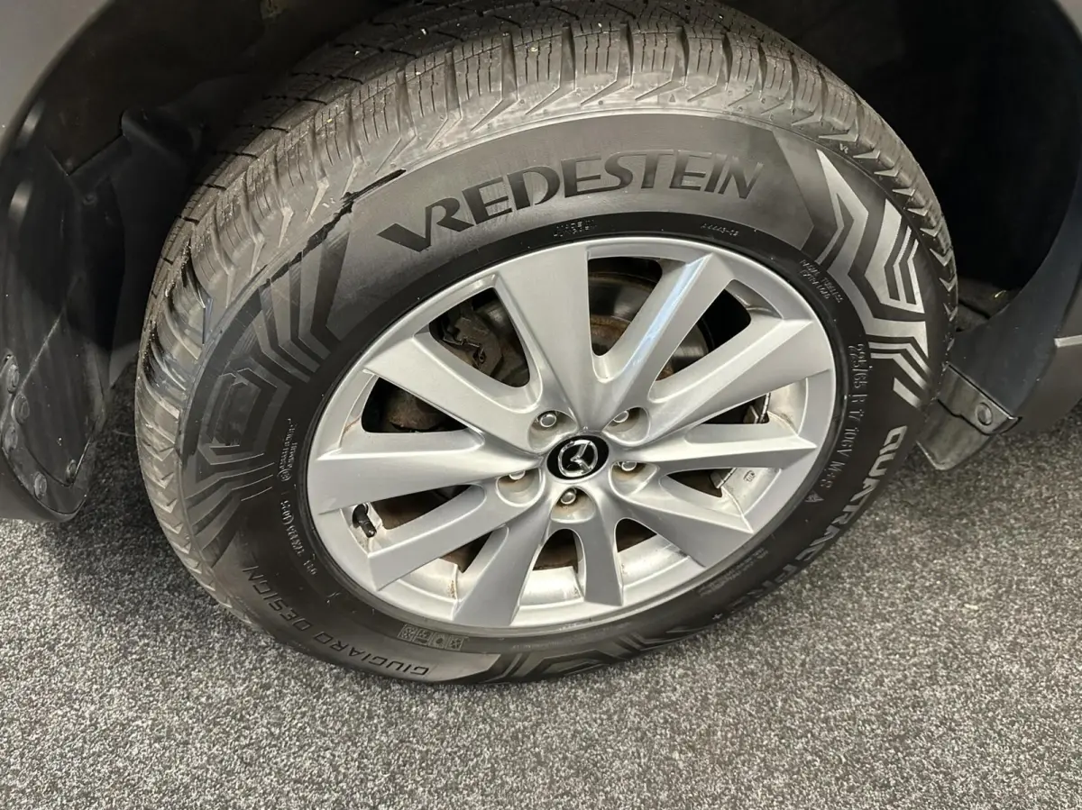 2.0 SkyActiv-G 165 Skylease+ 2WD NAVI CARPLAY TREKHAAK ECC CRUISE.