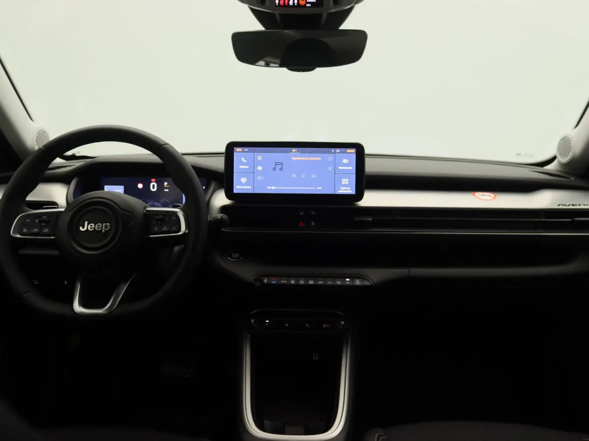 1.2 e-Hybrid Altitude | Camera | Climate control | Apple Carplay/Android Auto