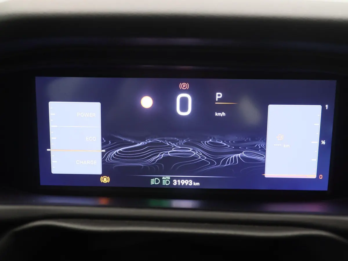 1.2 e-Hybrid Altitude | Camera | Climate control | Apple Carplay/Android Auto