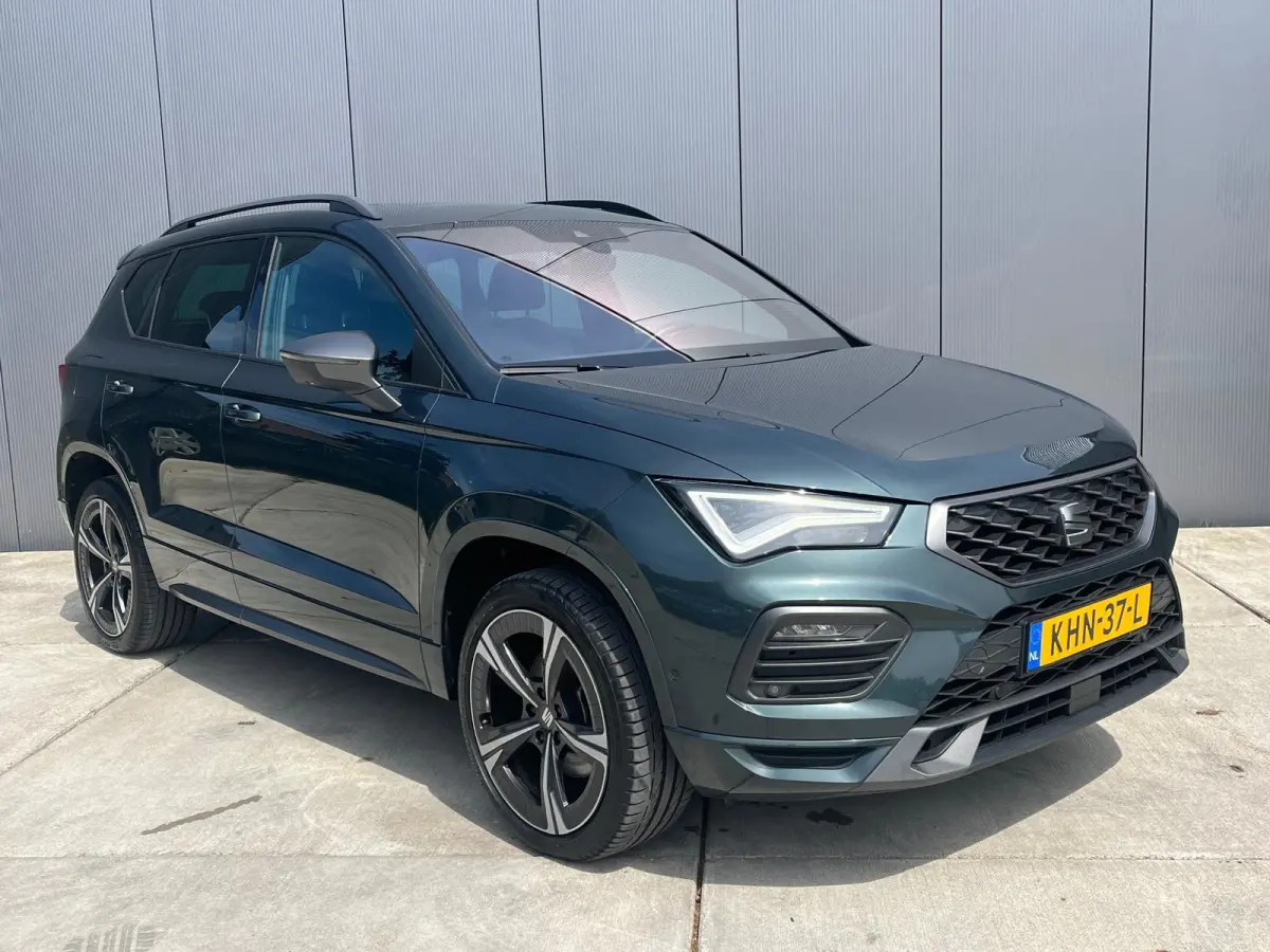1.5 TSI FR Business Intense | 19' LMV | Elek. Trekhaak | Lederen Bekleding | Memory | Panoramadak |