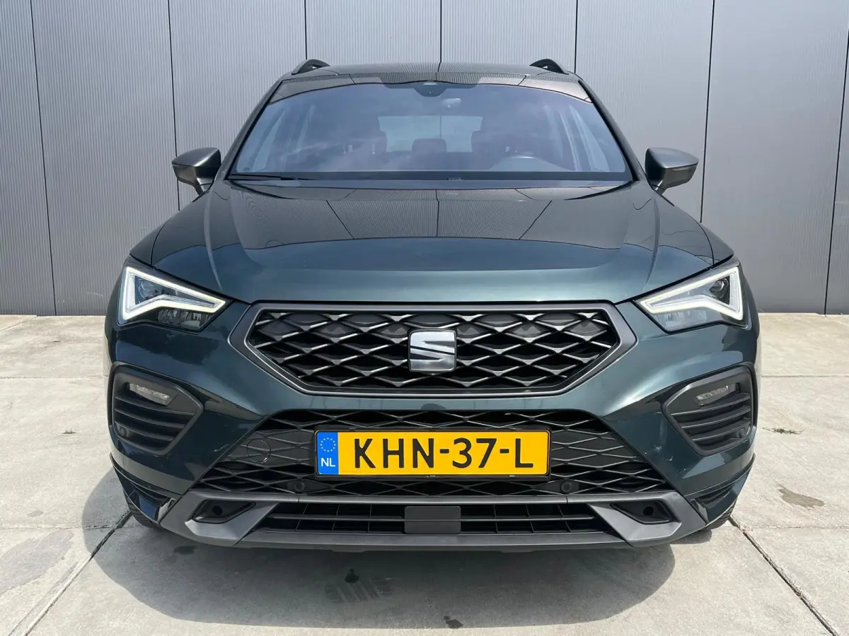 1.5 TSI FR Business Intense | 19' LMV | Elek. Trekhaak | Lederen Bekleding | Memory | Panoramadak |