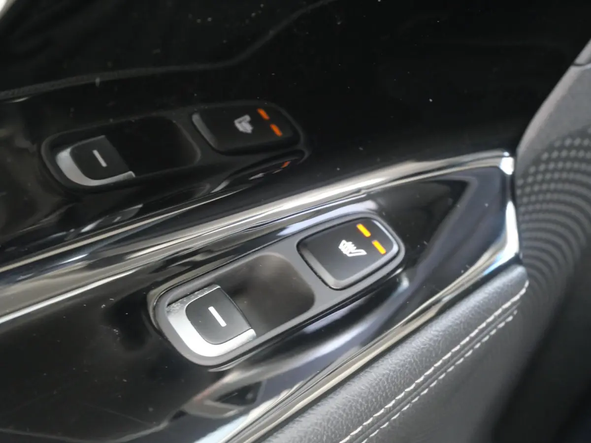 1.6 GDi Hybrid ExecutiveLine | Cruise | Keyless | Schuif-kanteldak | Stoelverwarming-ventilatie | Navi | JBL |
