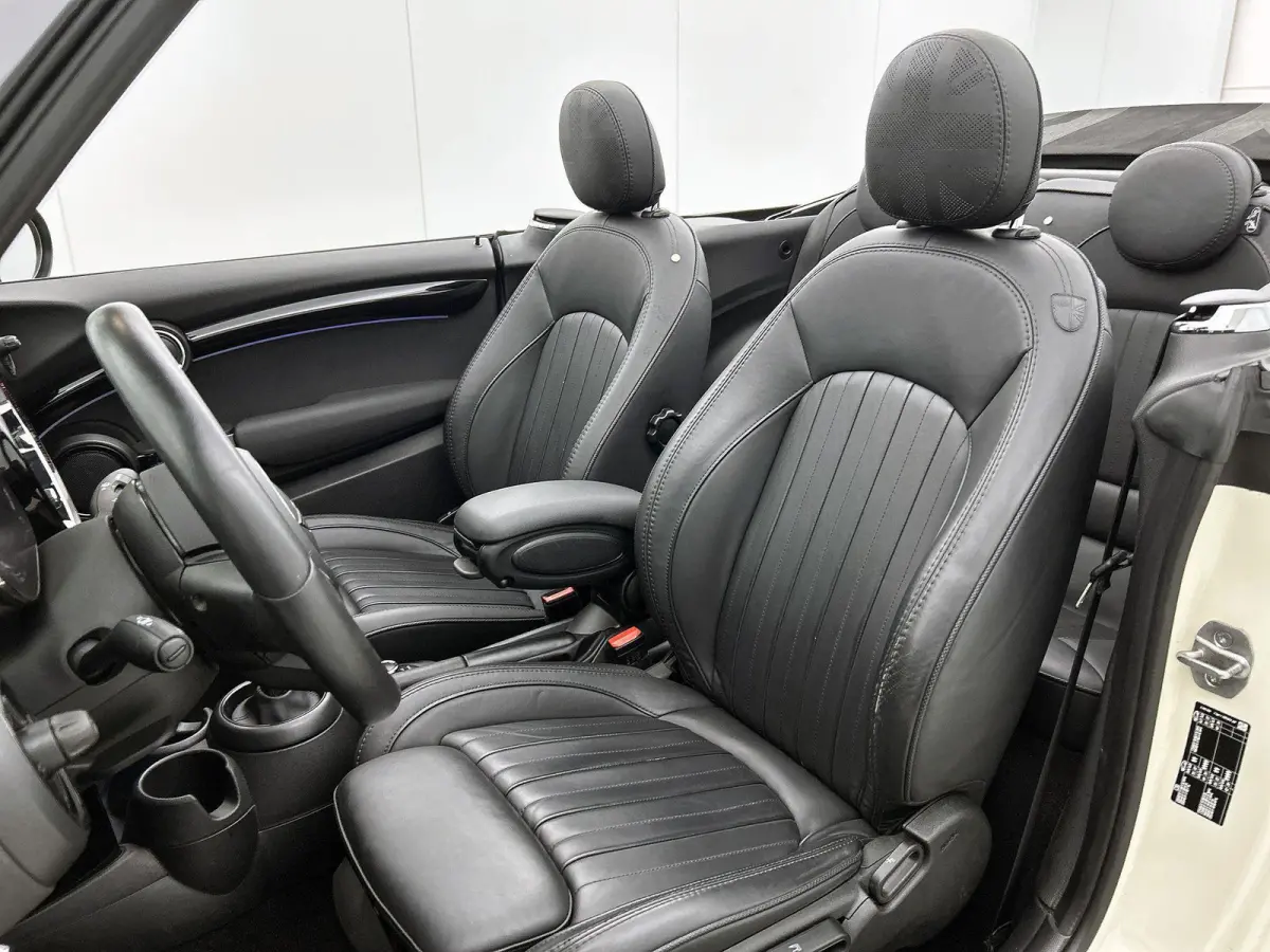 1.5 MINI Yours | Camera | Sensoren Achter | Cruise Control | Keyless Start | DAB | 136PK