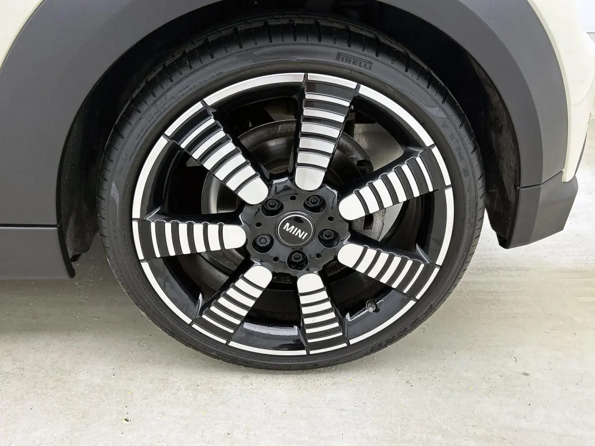 1.5 MINI Yours | Camera | Sensoren Achter | Cruise Control | Keyless Start | DAB | 136PK