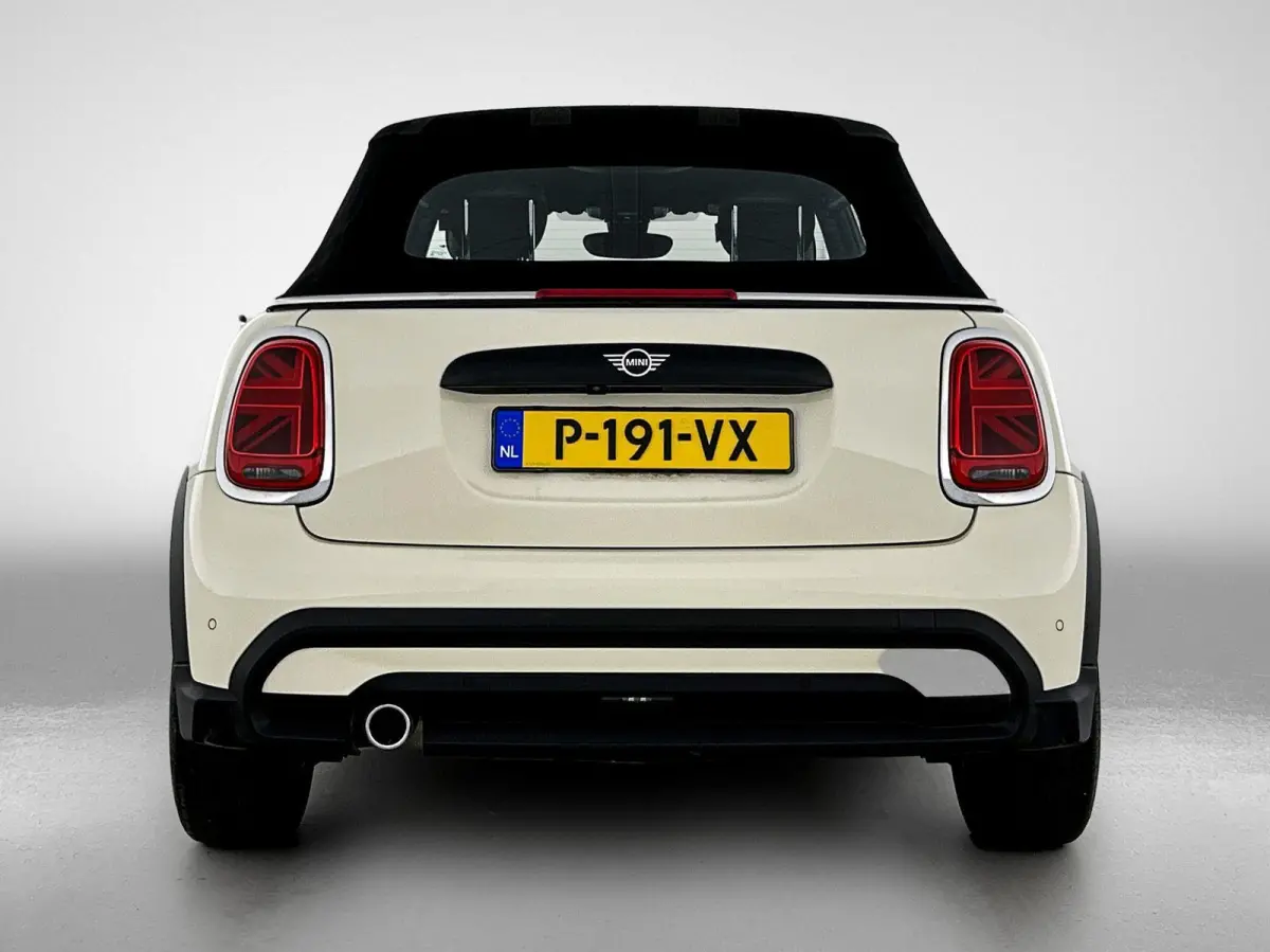 1.5 MINI Yours | Camera | Sensoren Achter | Cruise Control | Keyless Start | DAB | 136PK
