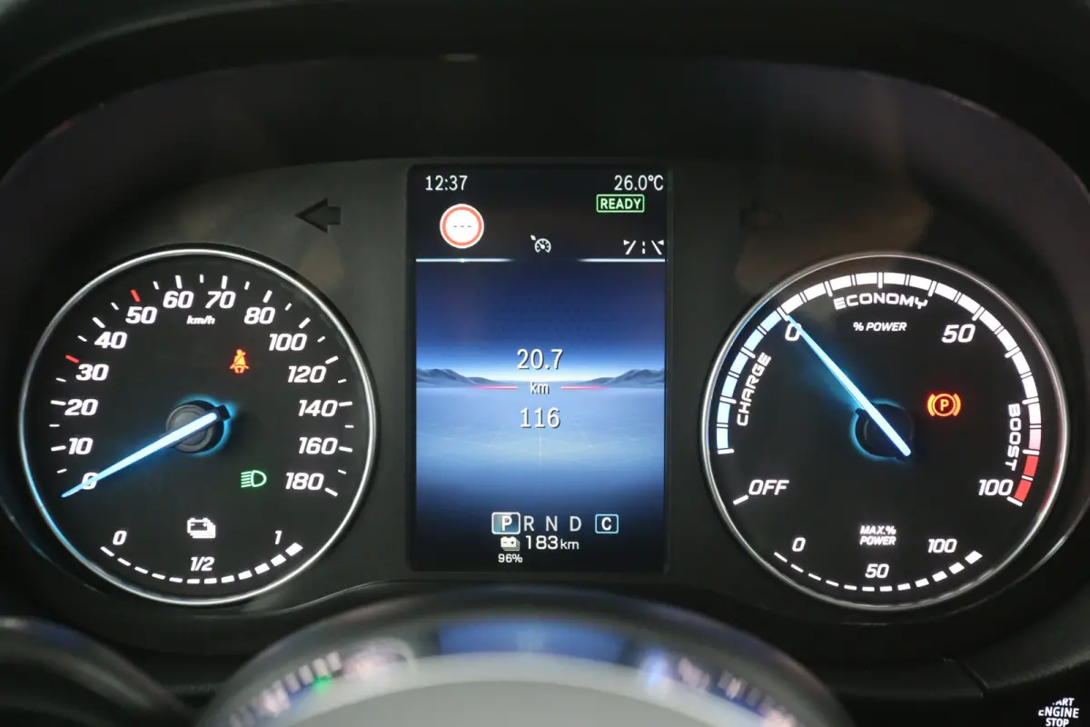 112 51 kWh | NIEUW | Snelladen | SOH 99% | 1400kg Trekgew. | Clima | Camera | Cruise | Carplay | Navi | Stoel/Stuurverw.