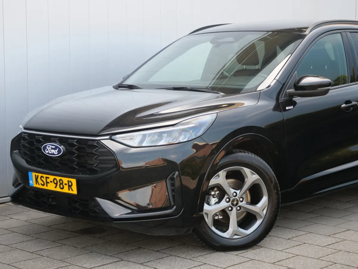 2.5 MHEV ST-line 151 Pk Automaat Navi / DAB / Apple Carplay / Camera / Winterpakket