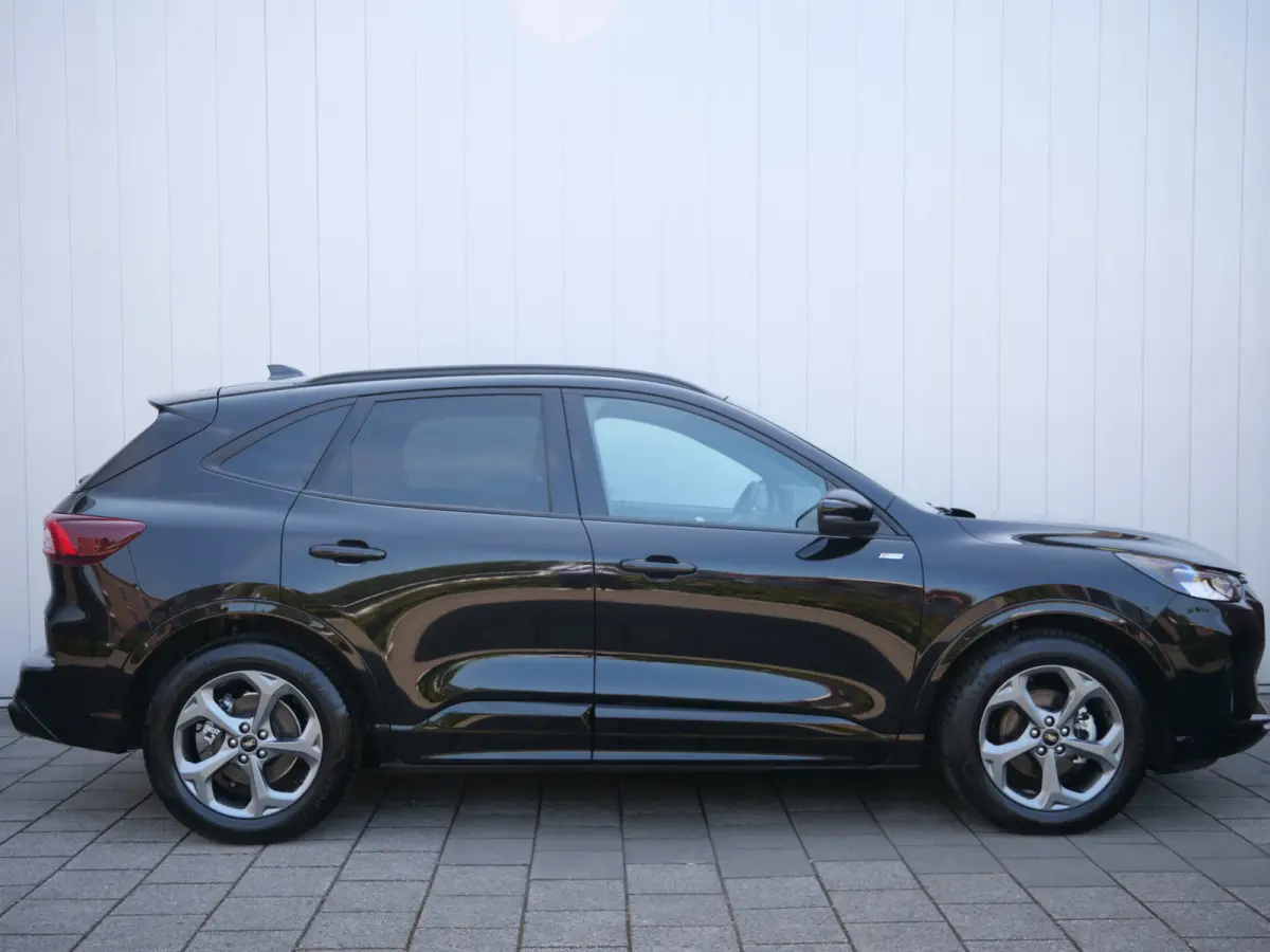 2.5 MHEV ST-line 151 Pk Automaat Navi / DAB / Apple Carplay / Camera / Winterpakket