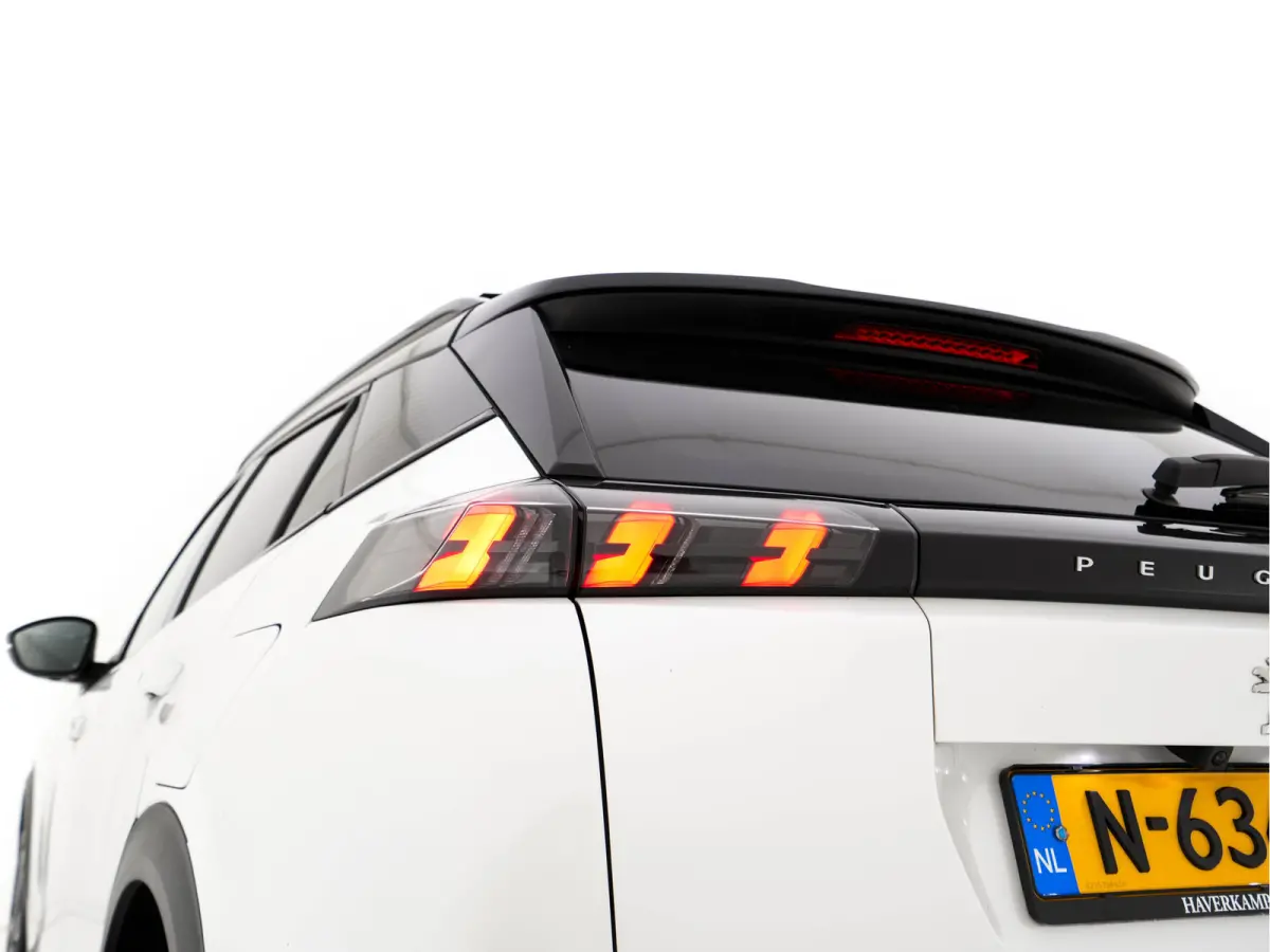 EV GT Pack 50 kWh [3-Fase-11kW] {SoH-88%} (INCL-BTW) * HEATPUMP | PANO |  LEATHER-ALCANTARA| DIGI-COCKPIT | FULL-LED | BLIS | KEYLESS | CAMERA | CARPLAY | DAB+ | NAVI-FULLMAP | ECC | PDC | S