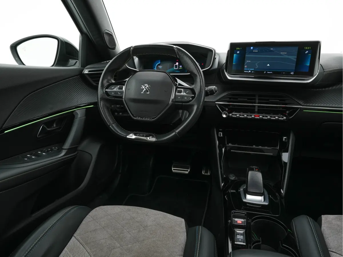 EV GT Pack 50 kWh [3-Fase-11kW] {SoH-88%} (INCL-BTW) * HEATPUMP | PANO |  LEATHER-ALCANTARA| DIGI-COCKPIT | FULL-LED | BLIS | KEYLESS | CAMERA | CARPLAY | DAB+ | NAVI-FULLMAP | ECC | PDC | S