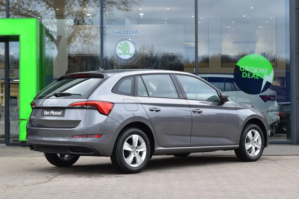 1.0 TSI Ambition 110 PK | LED Koplampen | Apple Carplay/Android Auto | Cruise Control | Privacy Glass | Parkeersensoren | Lichtmetalen velgen  Direct leverbaar! |