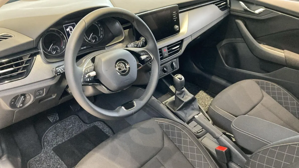 1.0 TSI Ambition 110 PK | LED Koplampen | Apple Carplay/Android Auto | Cruise Control | Privacy Glass | Parkeersensoren | Lichtmetalen velgen  Direct leverbaar! |