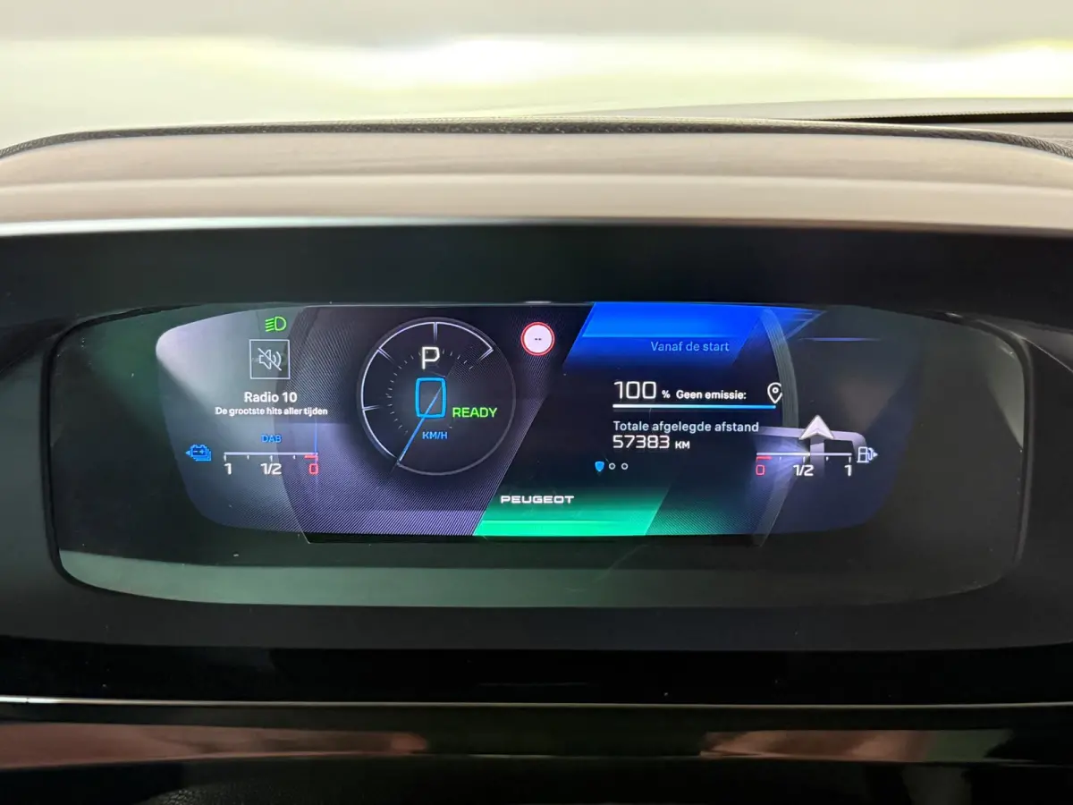 1.6 Plug-in Hybrid 180 GT Pano Trekhaak Stuur-Stoelverwarming Massage 360 Camera