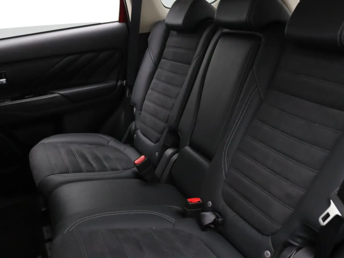 2.4 PHEV 225pk Intense Camera
