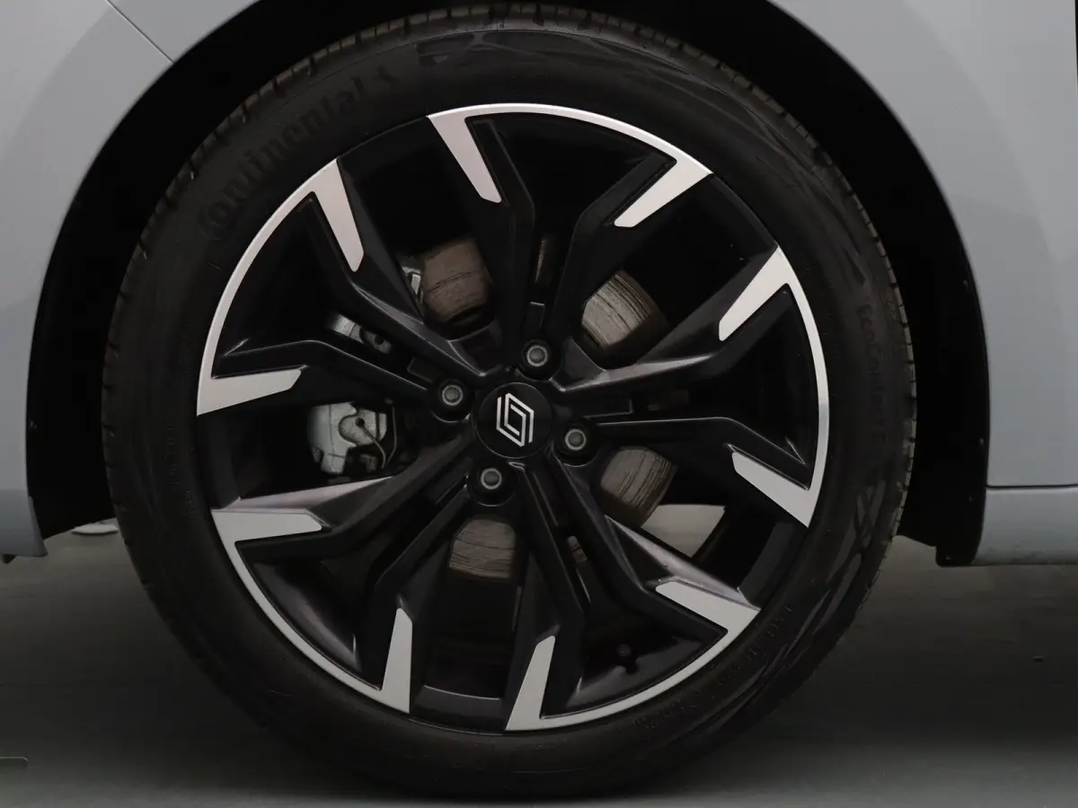 E-Tech Full Hybrid 145 techno