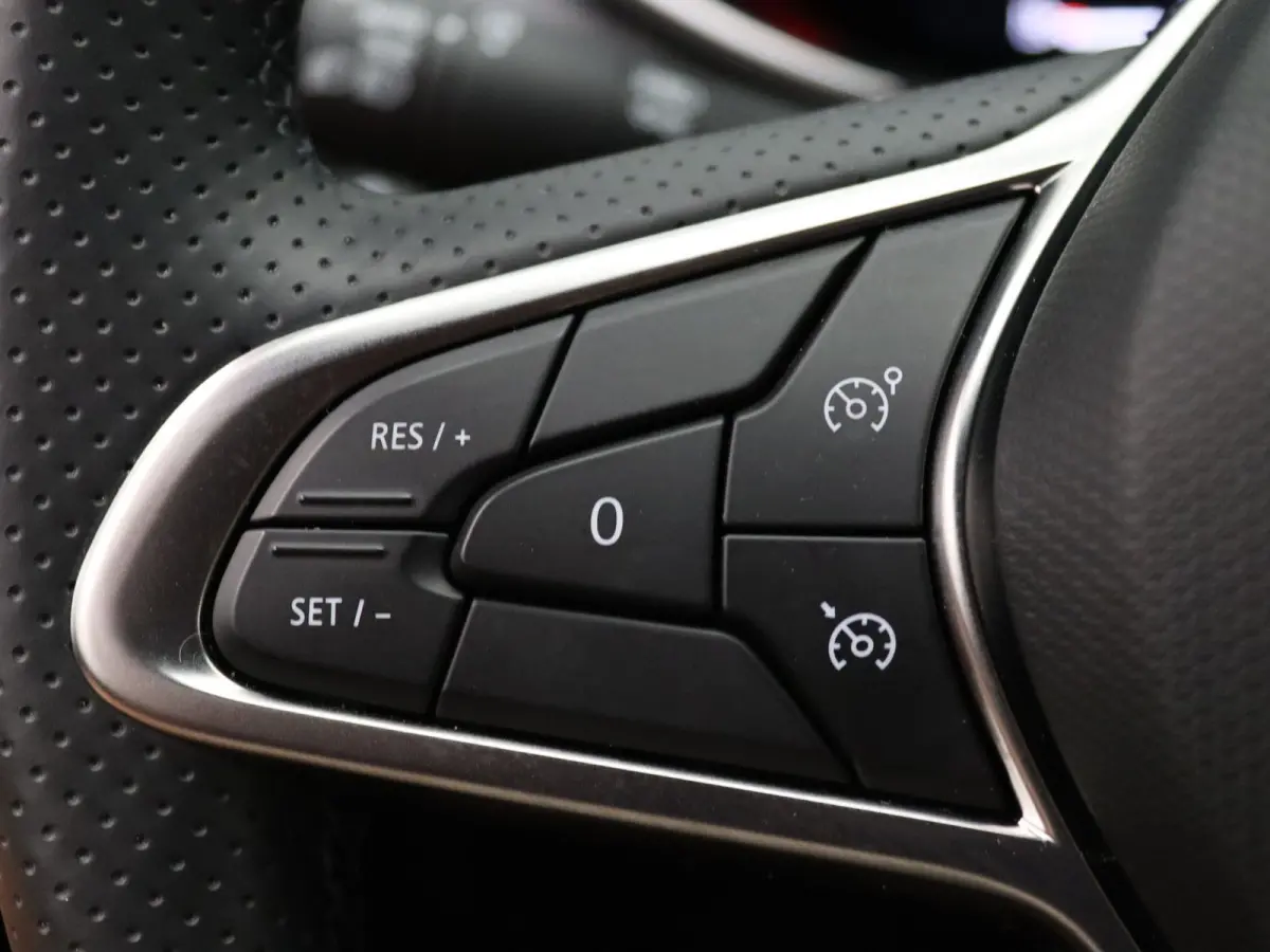 E-Tech Full Hybrid 145 techno