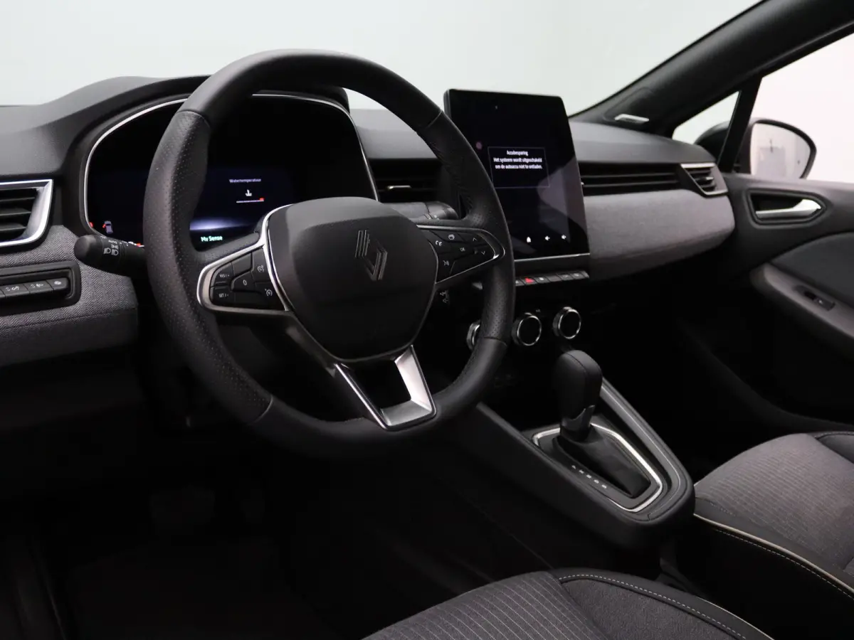 E-Tech Full Hybrid 145 techno