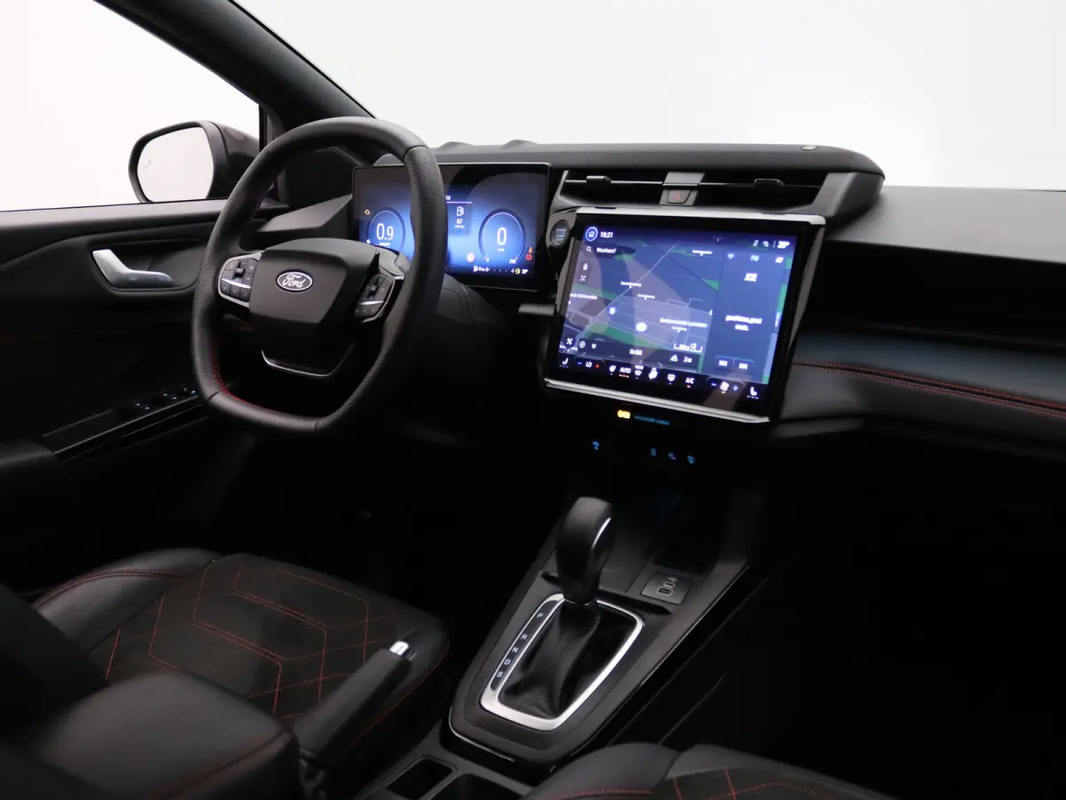 EcoBoost 155pk ST-Line X Automaat