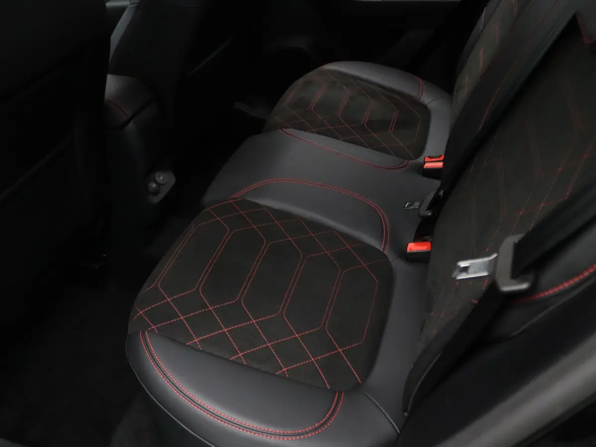 EcoBoost 155pk ST-Line X Automaat
