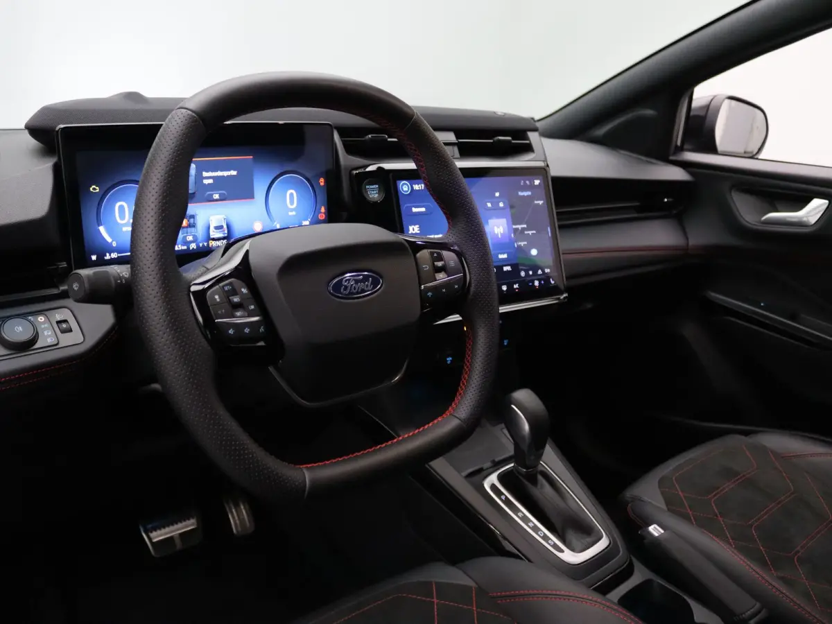 EcoBoost 160pk ST-Line X Automaat