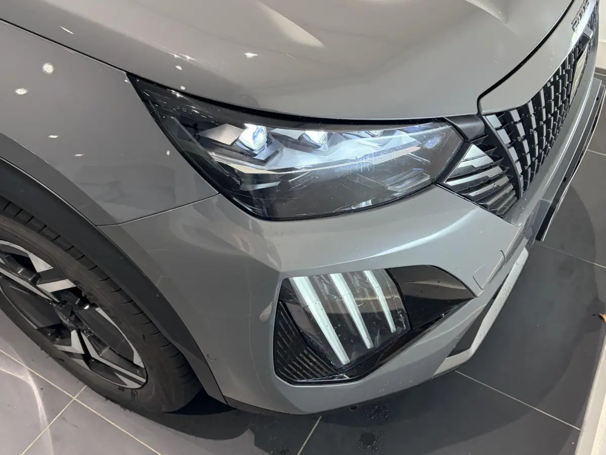 Hybrid 145 GT STOELVERWARMING - CAMERA - CARPLAY