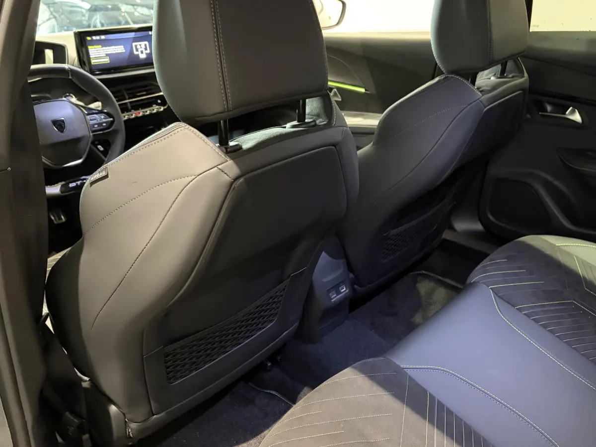 Hybrid 145 GT STOELVERWARMING - CAMERA - CARPLAY