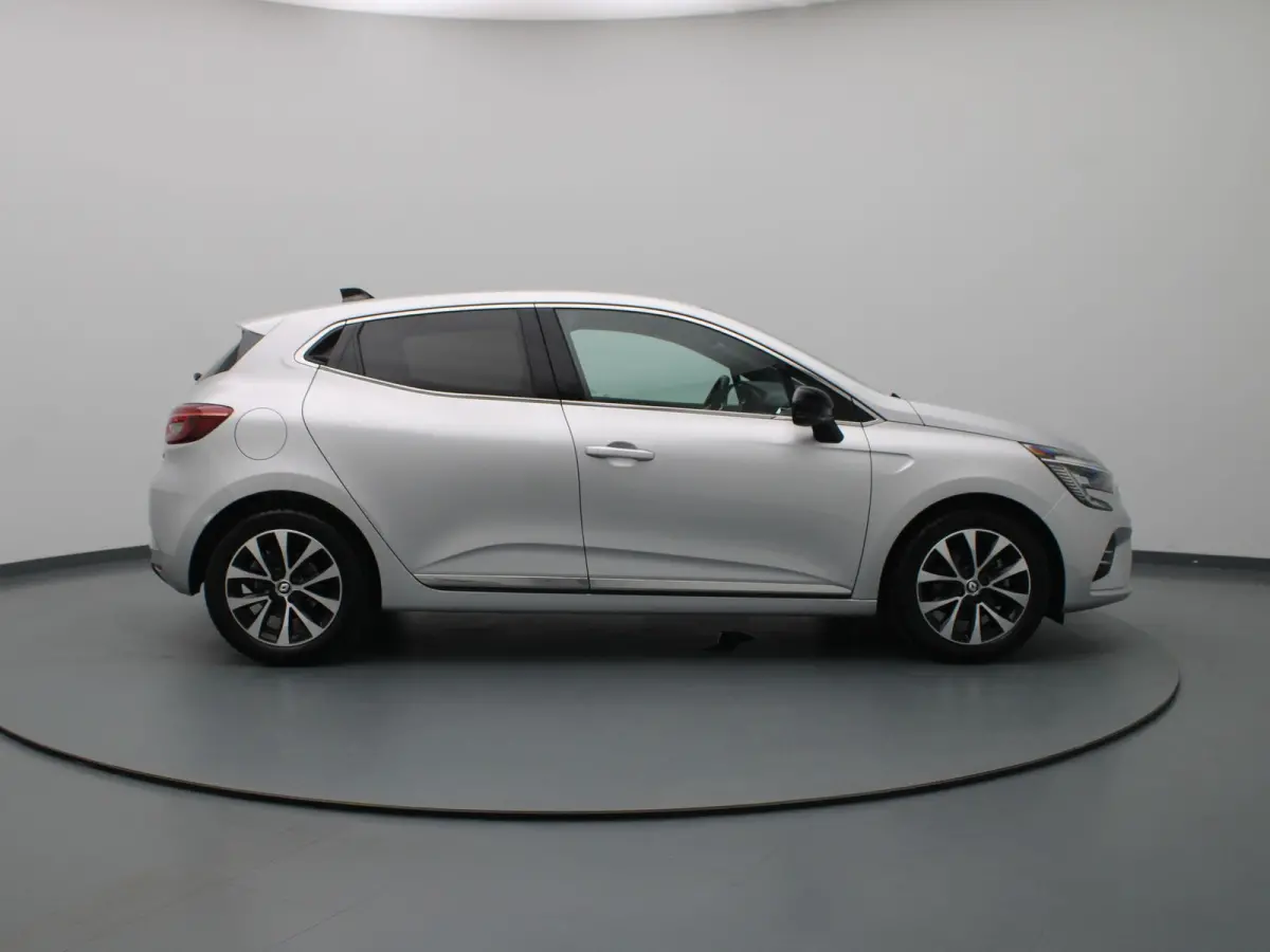 E-Tech Hybrid 145pk Techno