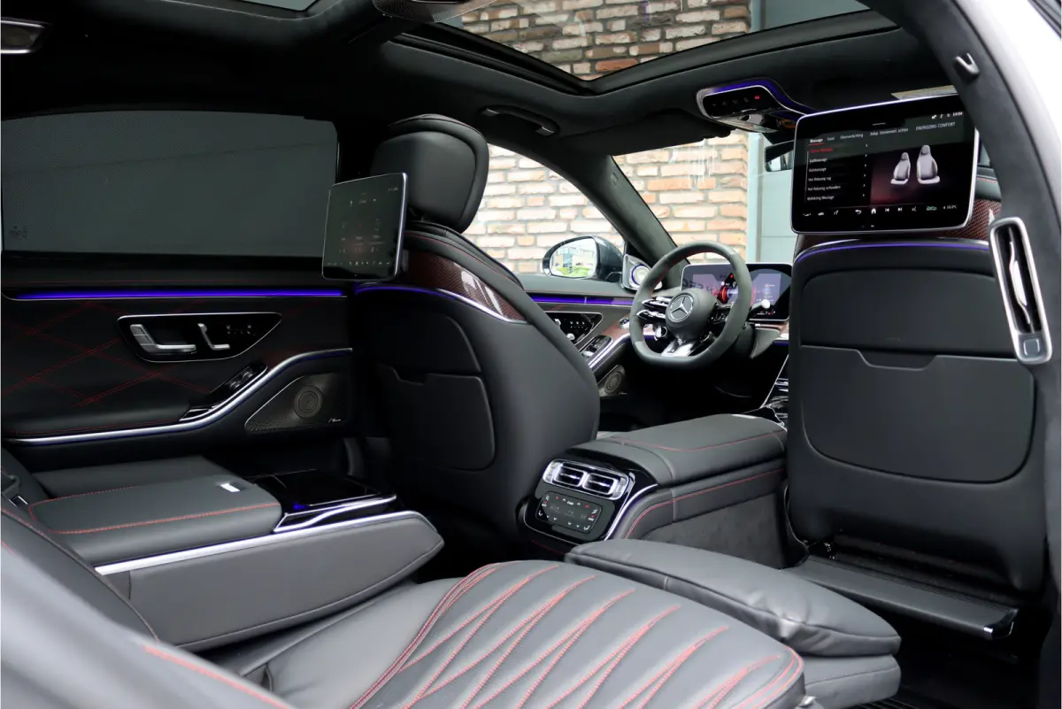 AMG 63 S E Performance 'Edition 1' | 802pk | Achterasbesturing | Keramisch | Distronic+ | Chauffeurspakket | Entertainmentpakket Achter | Stoelventilatie V+A | Vlakkenverwarming | Zonwerings