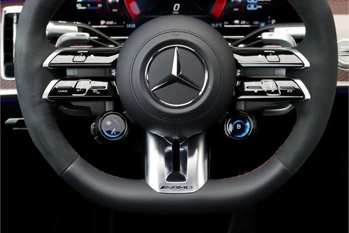 AMG 63 S E Performance 'Edition 1' | 802pk | Achterasbesturing | Keramisch | Distronic+ | Chauffeurspakket | Entertainmentpakket Achter | Stoelventilatie V+A | Vlakkenverwarming | Zonwerings