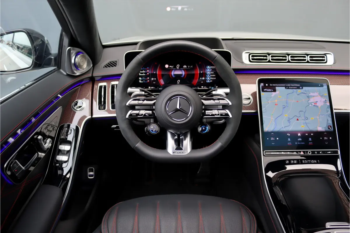 AMG 63 S E Performance 'Edition 1' | 802pk | Achterasbesturing | Keramisch | Distronic+ | Chauffeurspakket | Entertainmentpakket Achter | Stoelventilatie V+A | Vlakkenverwarming | Zonwerings