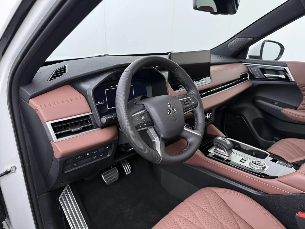 2.4 PHEV Instyle+ | Nu met €4.000,- voorraadvoordeel! | 360° Camera | Adaptive Cruise Control | Elektrische Stoelen | Navigatie | Schuif- / kanteldak | Stoel- en Stuurverwarming | Stoelve