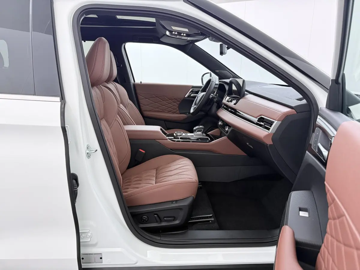 2.4 PHEV Instyle+ | Nu met €4.000,- voorraadvoordeel! | 360° Camera | Adaptive Cruise Control | Elektrische Stoelen | Navigatie | Schuif- / kanteldak | Stoel- en Stuurverwarming | Stoelve