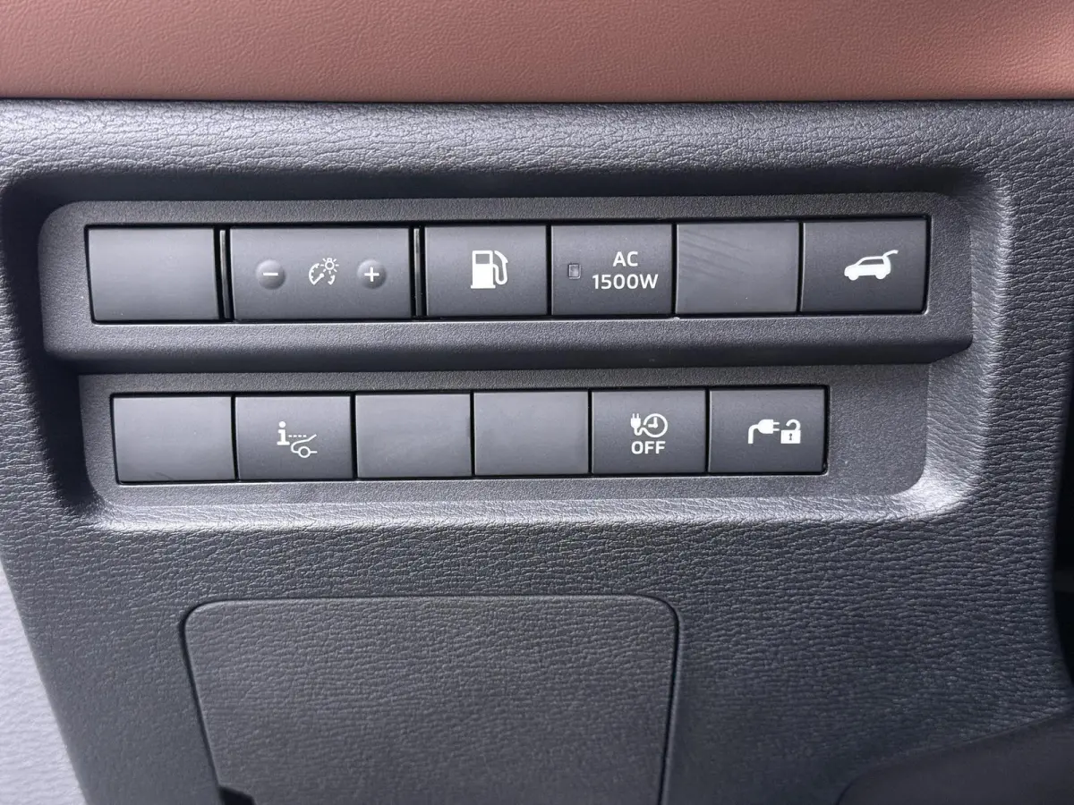 2.4 PHEV Instyle+ | Nu met €4.000,- voorraadvoordeel! | 360° Camera | Adaptive Cruise Control | Elektrische Stoelen | Navigatie | Schuif- / kanteldak | Stoel- en Stuurverwarming | Stoelve