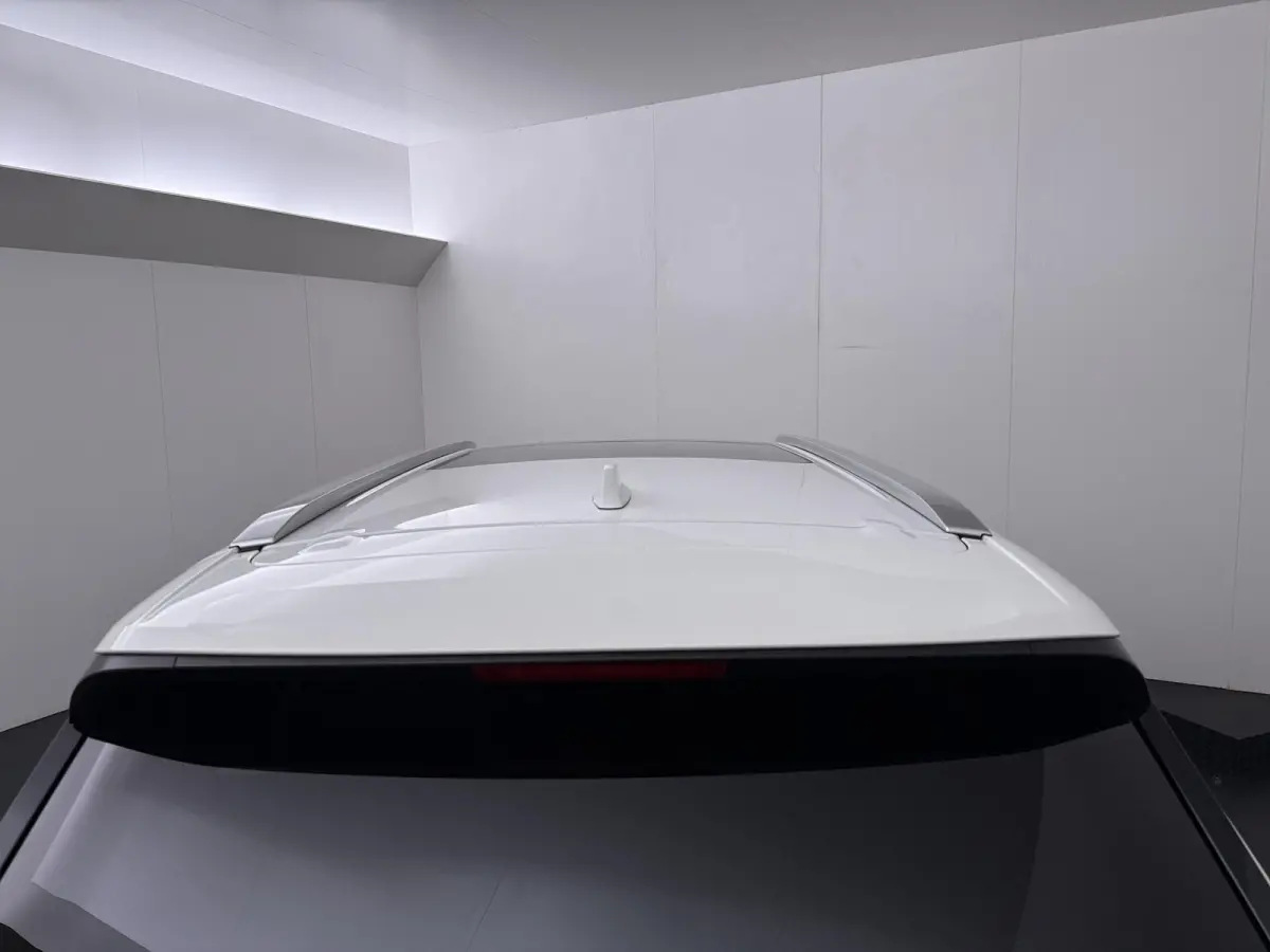 2.4 PHEV Instyle+ | Nu met €4.000,- voorraadvoordeel! | 360° Camera | Adaptive Cruise Control | Elektrische Stoelen | Navigatie | Schuif- / kanteldak | Stoel- en Stuurverwarming | Stoelve