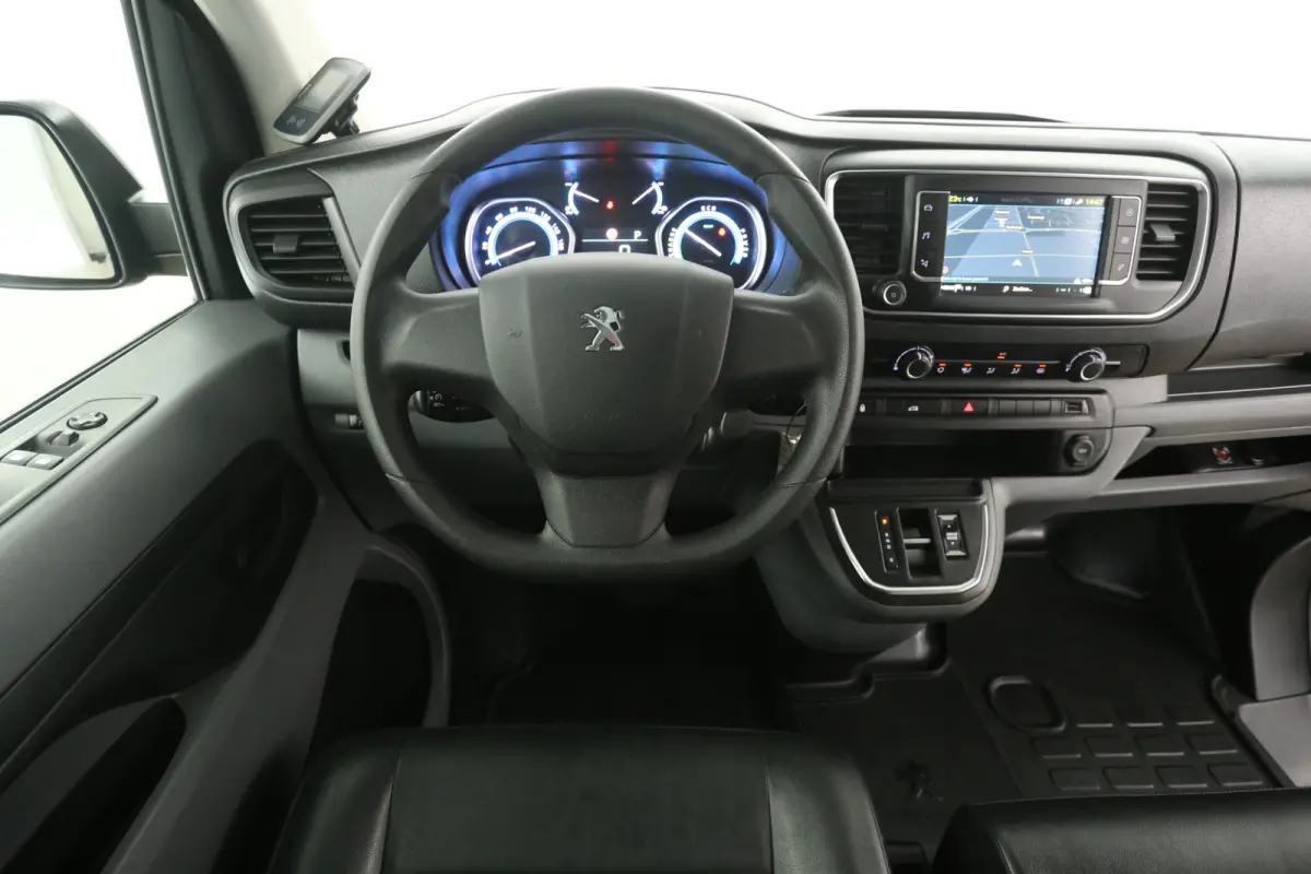 Elektrisch 75 kWh L2H1 | Snelladen | SOH 91% | Airco | Cruise | Camera | Carplay | 3 Zits | Navi