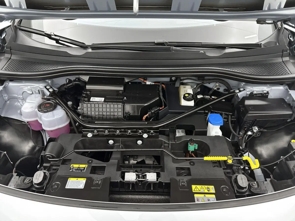 Pro Limited Edition 77 kWh 286 PK | Apple Carplay | Navigatie | Dodehoeksensoren | Camera | Keyless access | Ruiten getint | Android Auto | LED koplampen | 19" Lichtmetalen velgen | Adaptiev