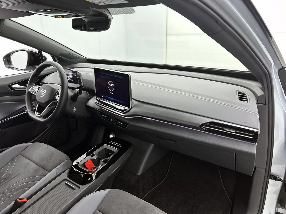 Pro Limited Edition 77 kWh 286 PK | Apple Carplay | Navigatie | Dodehoeksensoren | Camera | Keyless access | Ruiten getint | Android Auto | LED koplampen | 19" Lichtmetalen velgen | Adaptiev