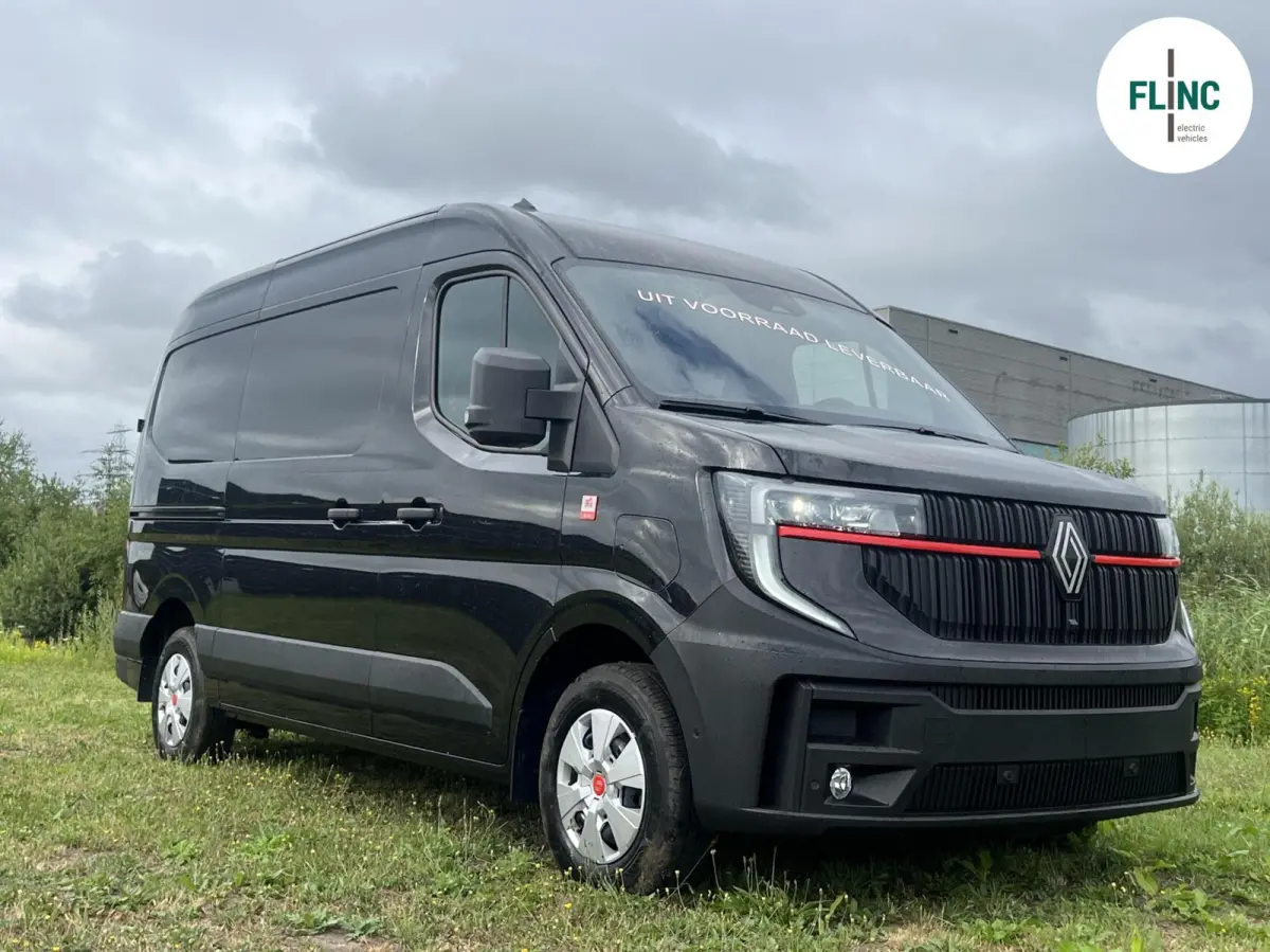 Trucks Red T35 L2H2 Extra long range 87 kWh